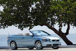 Volvo-C70-coup.jpg