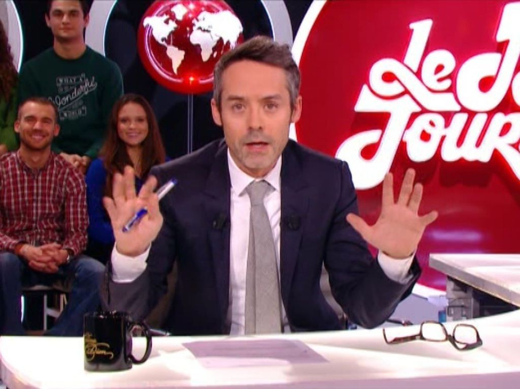 Sur quelle tonalité le présentateur introduit-il son sujet ? Extrait de l’émission du Petit Journal (Canal +)