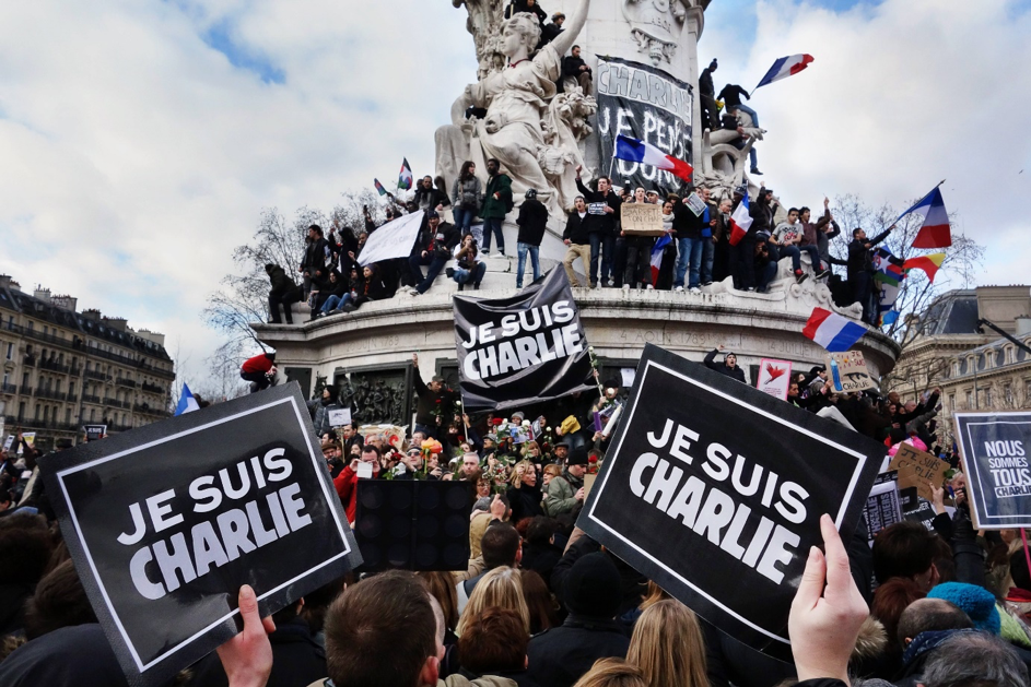 _jesuischarlie_wikipedia_commons_olivier_ortelpa.png