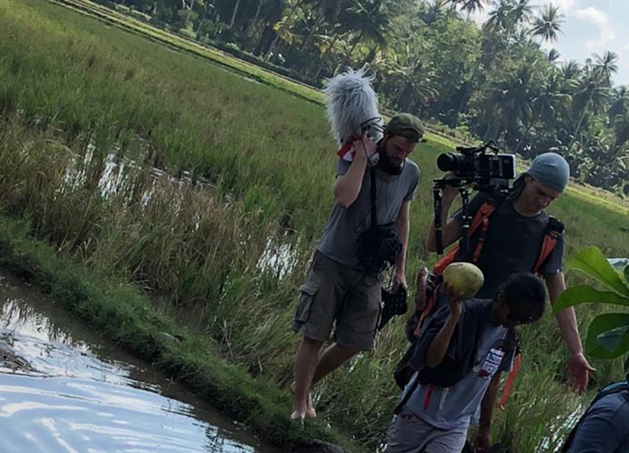 cameraman-philippines.jpg