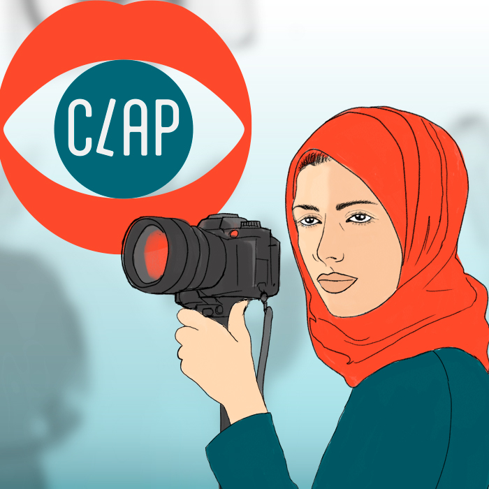 Illustration d'une femme voilée tenant un appareil photo pour mediaclap.eu